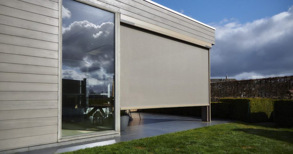 Voorzet screen op zonne energie in kleur Deluplast